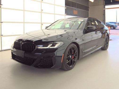 2022 BMW 530 i xDrive