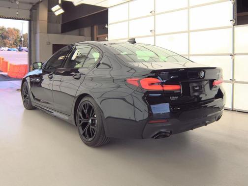 2022 BMW 530 i xDrive