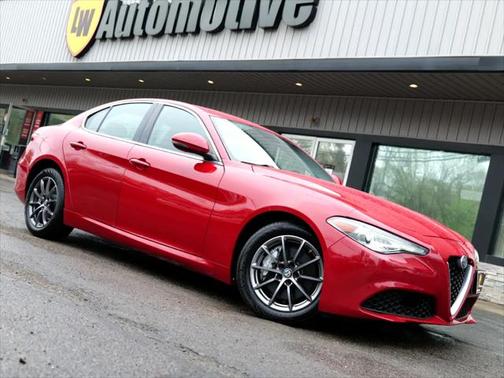 2018 Alfa Romeo Giulia Base