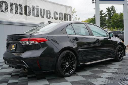 Black Sand Pearl 2022 Toyota Corolla SE
