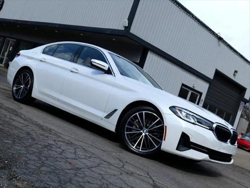 2022 BMW 530 i xDrive