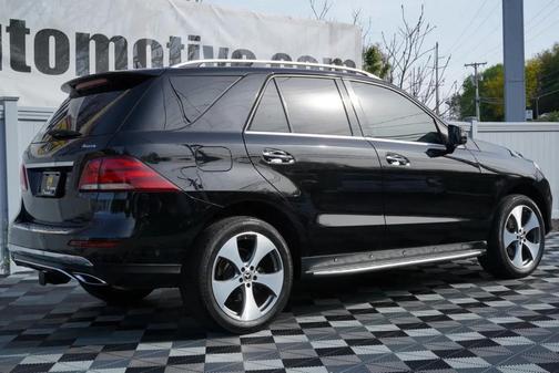 Black 2018 Mercedes-Benz GLE 350 4MATIC