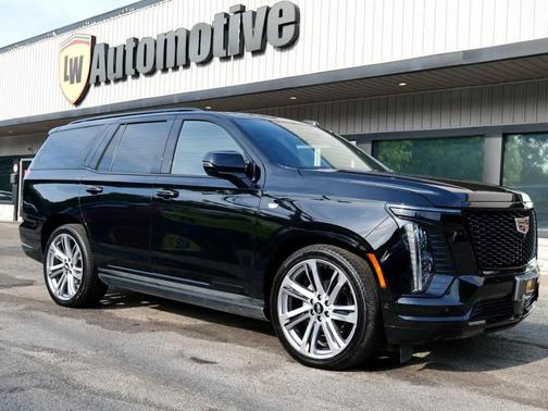 2025 Cadillac Escalade Sport