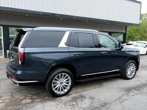2022 Cadillac Escalade Premium Luxury
