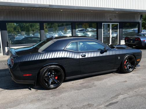 2015 Dodge Challenger SRT Hellcat