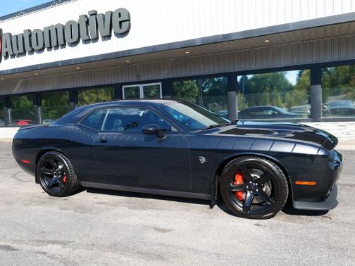 2015 Dodge Challenger SRT Hellcat