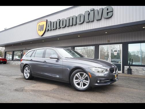 2018 BMW 330 i xDrive