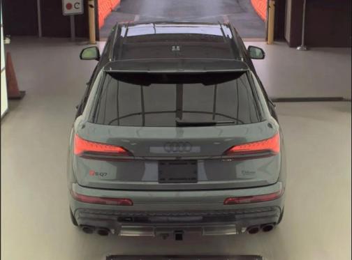 Daytona Gray Pearl Effect 2025 Audi SQ7 4.0T Premium Plus