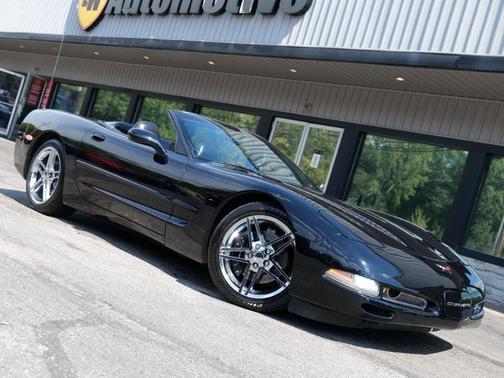 2000 Chevrolet Corvette Base