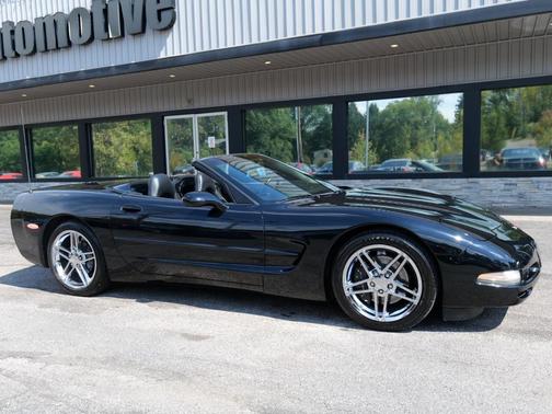 2000 Chevrolet Corvette Base