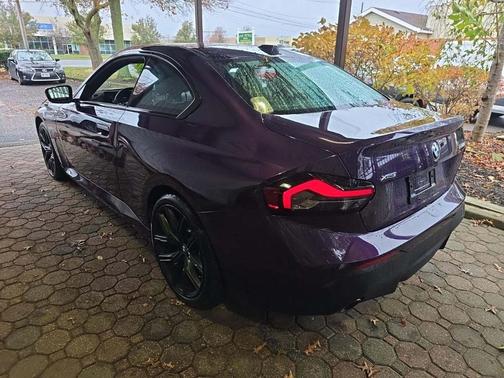 2023 BMW 230 i xDrive