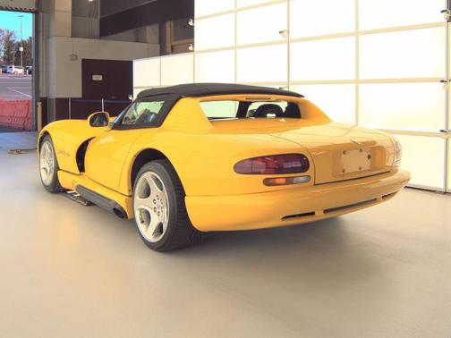 1994 Dodge Viper Sports Car