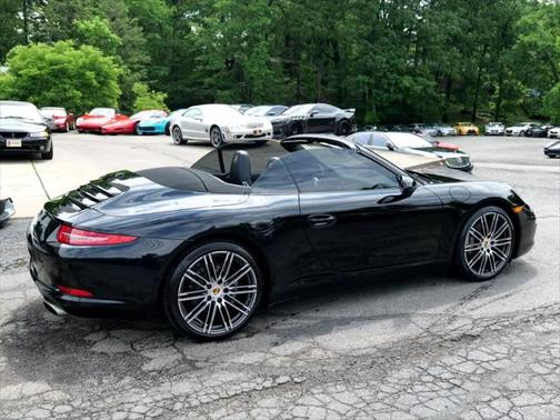 2016 Porsche 911 Black Edition