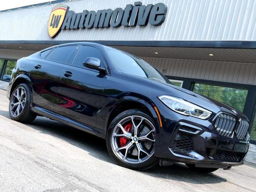 2023 BMW X6 M50i