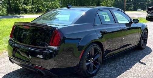 2023 Chrysler 300 C