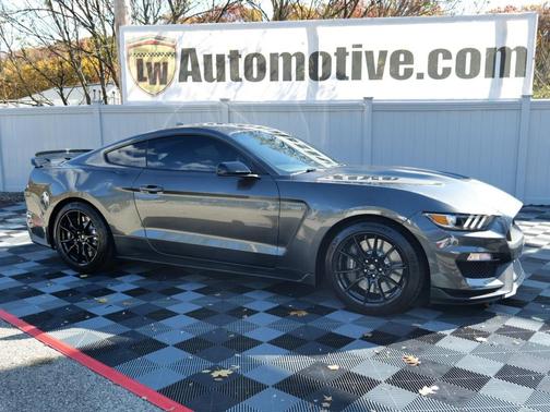 2020 Ford Shelby GT350 Base