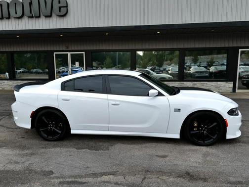 2019 Dodge Charger Scat Pack