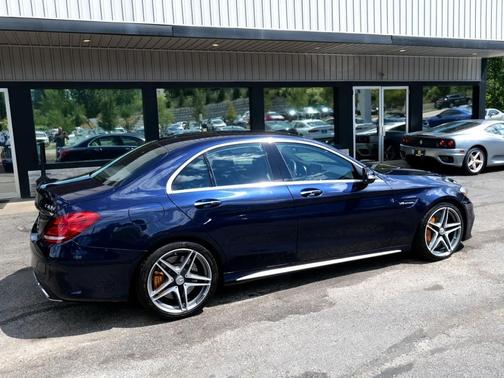2015 Mercedes-Benz C-Class AMG C 63