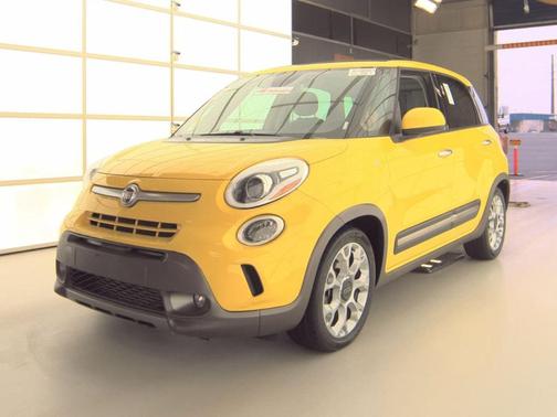 2014 FIAT 500L Trekking