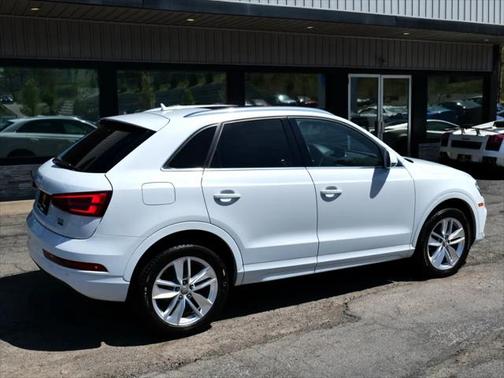 2016 Audi Q3 2.0T Premium Plus