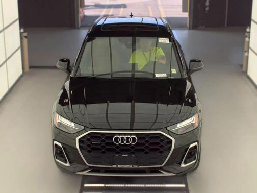 Black 2023 Audi Q5 45 S line Premium