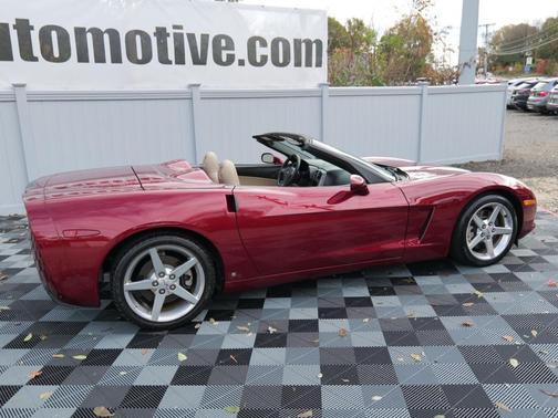2006 Chevrolet Corvette Base