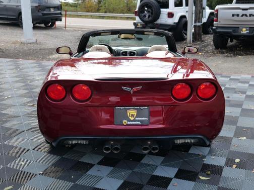 2006 Chevrolet Corvette Base