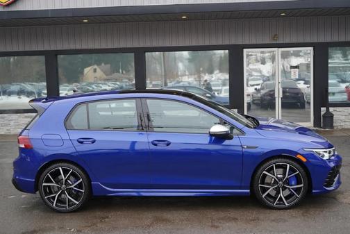 2023 Volkswagen Golf R 2.0T Manual
