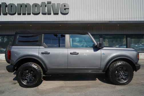 Gray 2022 Ford Bronco Black Diamond