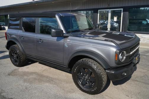 Gray 2022 Ford Bronco Black Diamond