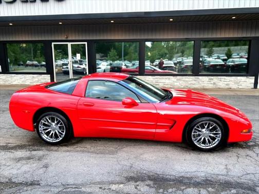 2003 Chevrolet Corvette Base