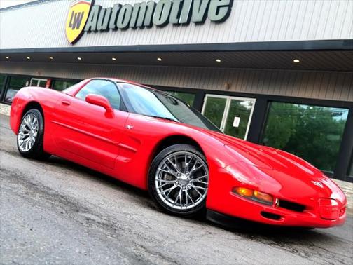 2003 Chevrolet Corvette Base