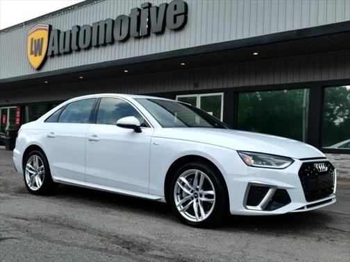 2021 Audi A4 45 S line Premium