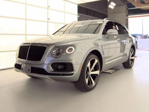 Silver 2019 Bentley Bentayga V8
