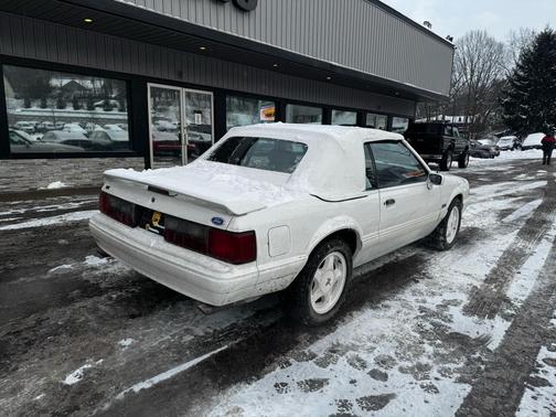 1993 Ford Mustang LX 5.0L