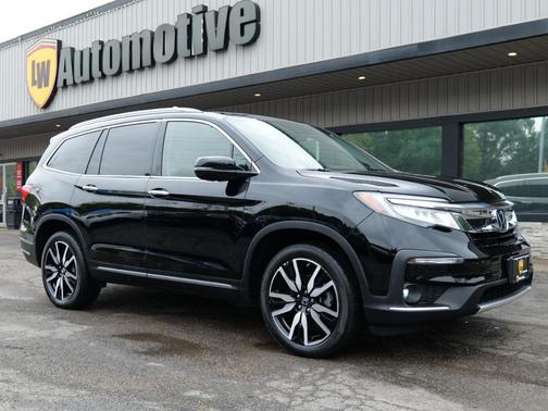 2022 Honda Pilot Touring 8-Passenger