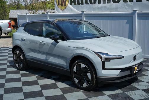 Vapour Grey Metallic 2026 Volvo EX30 Ultra Twin Motor Performance, Fully electric