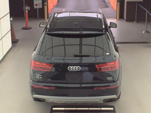 2017 Audi Q7 3.0T Prestige