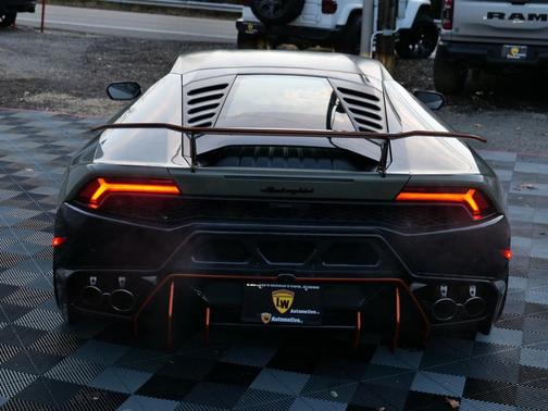 2015 Lamborghini Huracan LP610-4