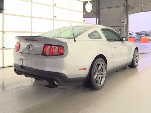 2010 Ford Mustang Shelby GT500