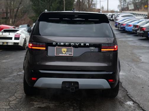 2023 Land Rover Discovery P360 Metropolitan Edition