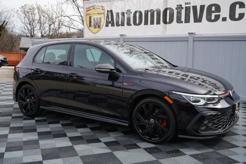 2022 Volkswagen Golf GTI 2.0T SE DSG