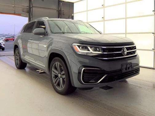 2022 Volkswagen Atlas Cross Sport 3.6L V6 SEL R-Line