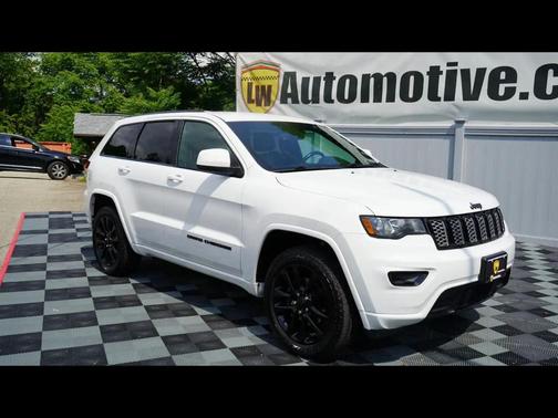 Bright White Clearcoat 2019 Jeep Grand Cherokee Altitude