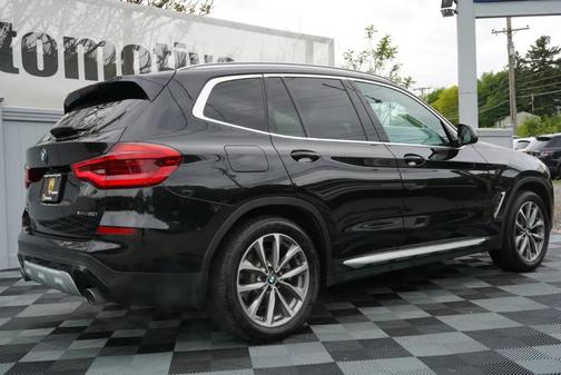 Black 2018 BMW X3 xDrive30i