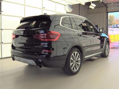 Black 2018 BMW X3 xDrive30i