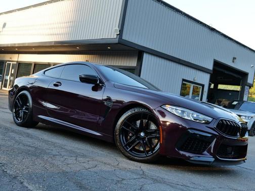 2022 BMW M8 Competition
