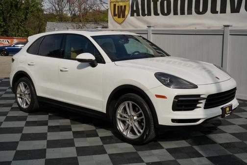 White 2020 Porsche Cayenne Cayenne