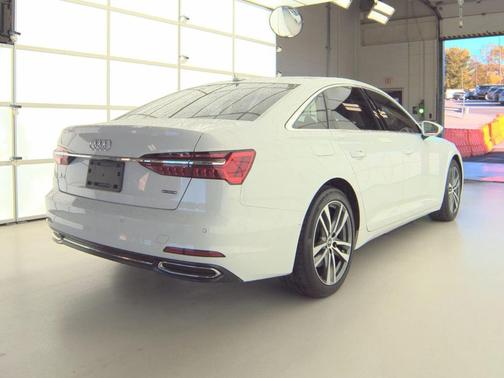 2022 Audi A6 45 Premium Plus