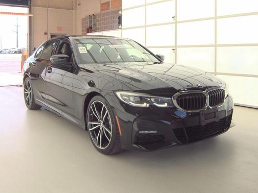 2019 BMW 330 i xDrive